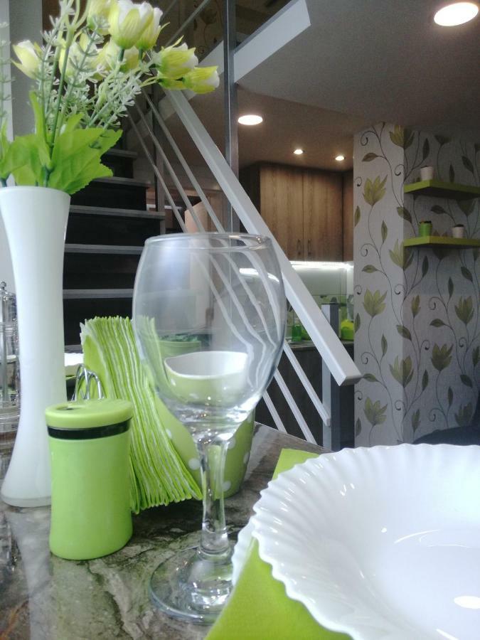 Classy And Cozy - Parking - 3 Beds - Near Center Novi Sad Exterior foto