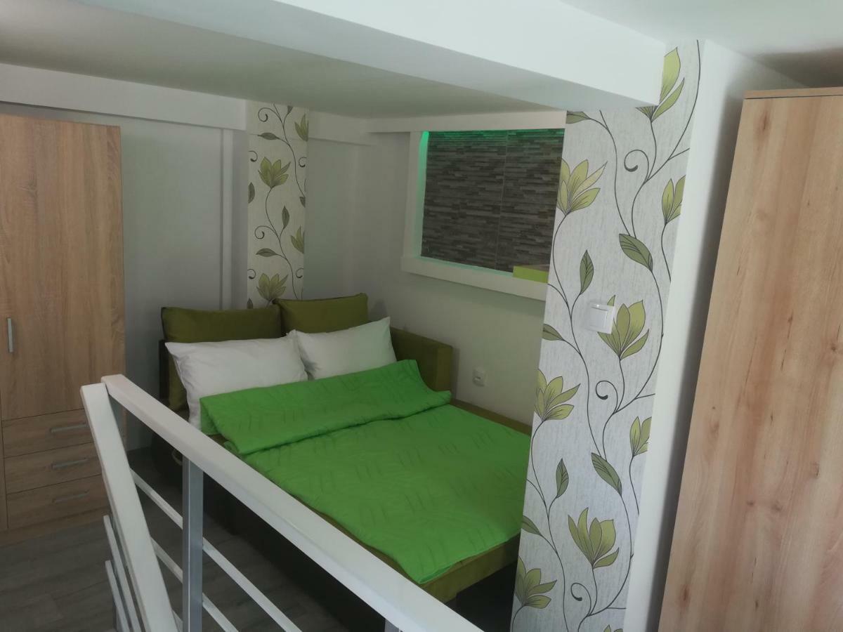 Classy And Cozy - Parking - 3 Beds - Near Center Novi Sad Exterior foto